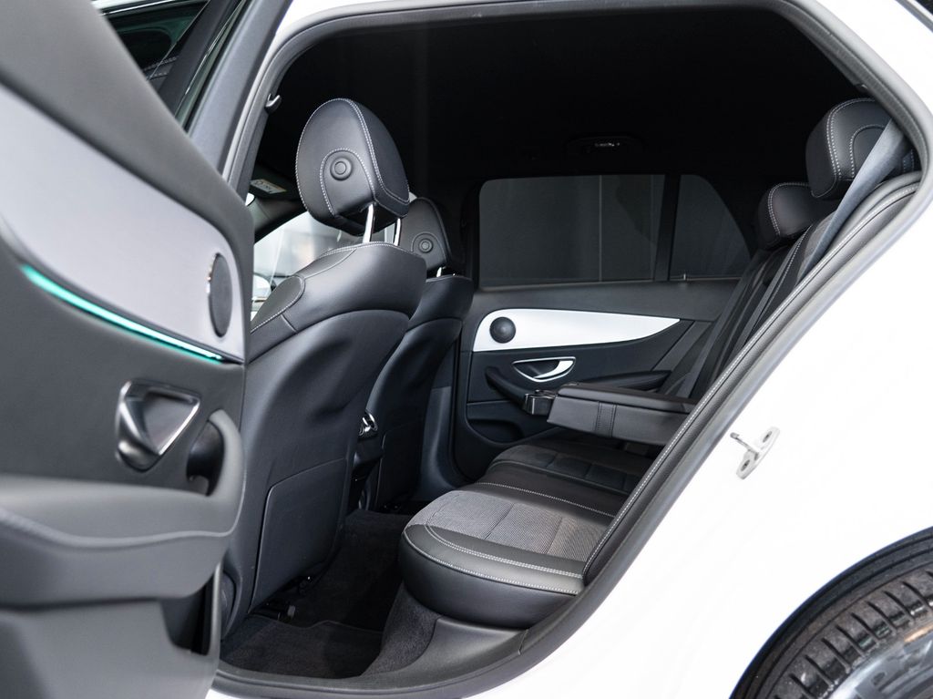 Mercedes-Benz E 300 2022