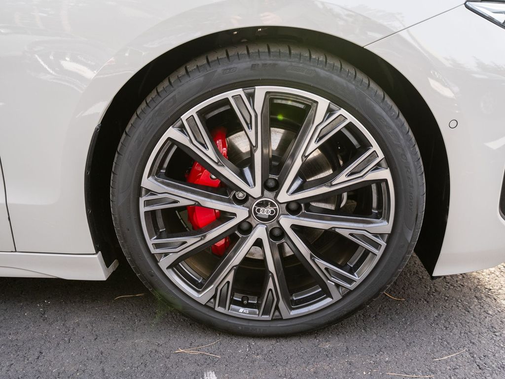 Audi A6 e-tron 2025