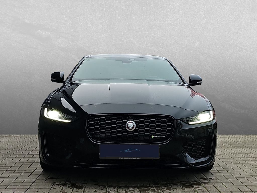 Jaguar XE 2021