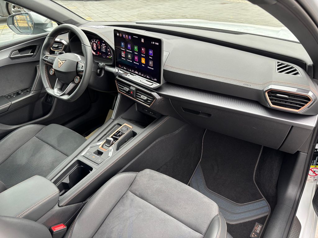 Cupra Leon 2025