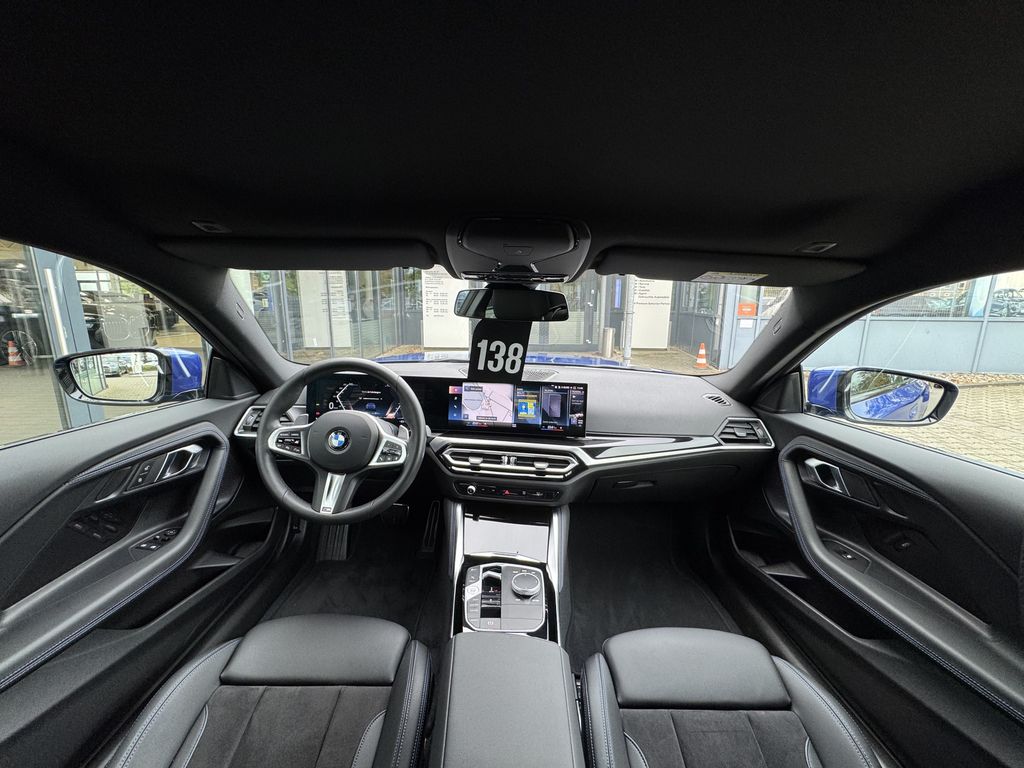 BMW 218 2024