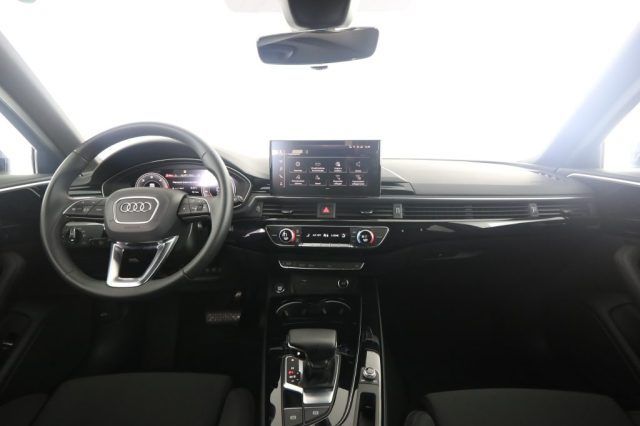 Audi A4 2024
