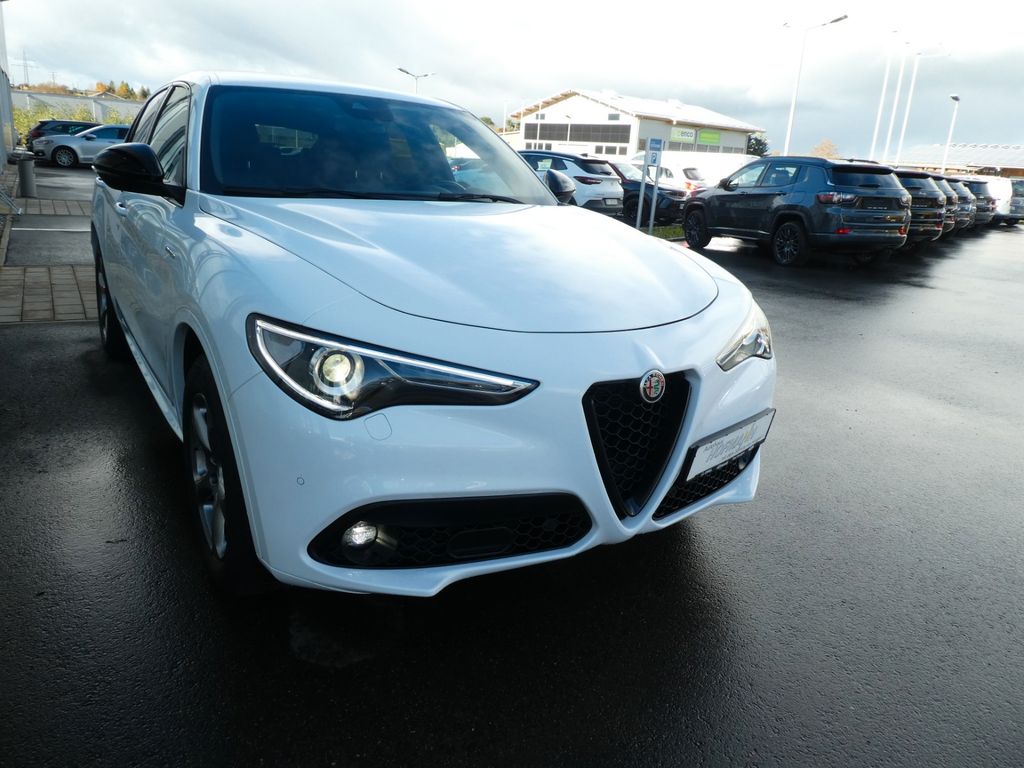 Alfa Romeo Stelvio 2023