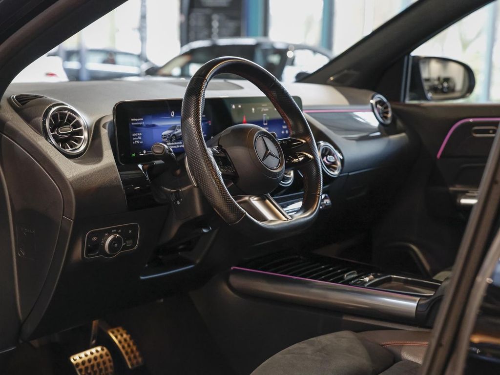 Mercedes-Benz GLA 200 2024