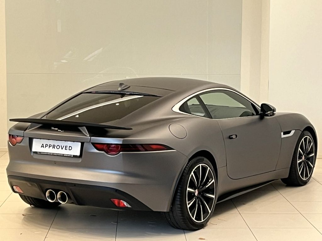 Jaguar F-Type 2019