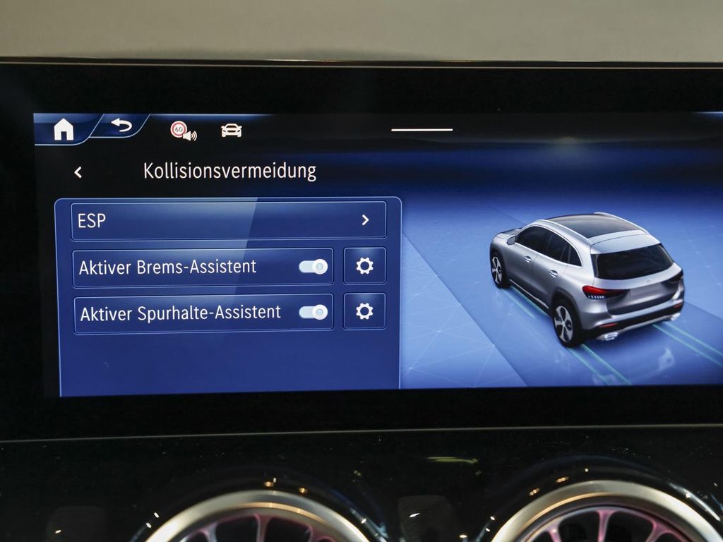 Mercedes-Benz GLA 200 2024