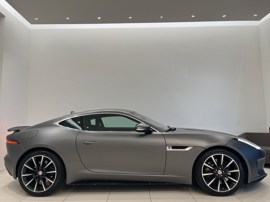 Jaguar F-Type 2019