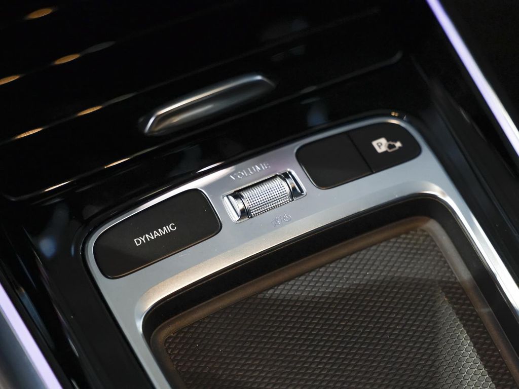 Mercedes-Benz GLA 200 2024