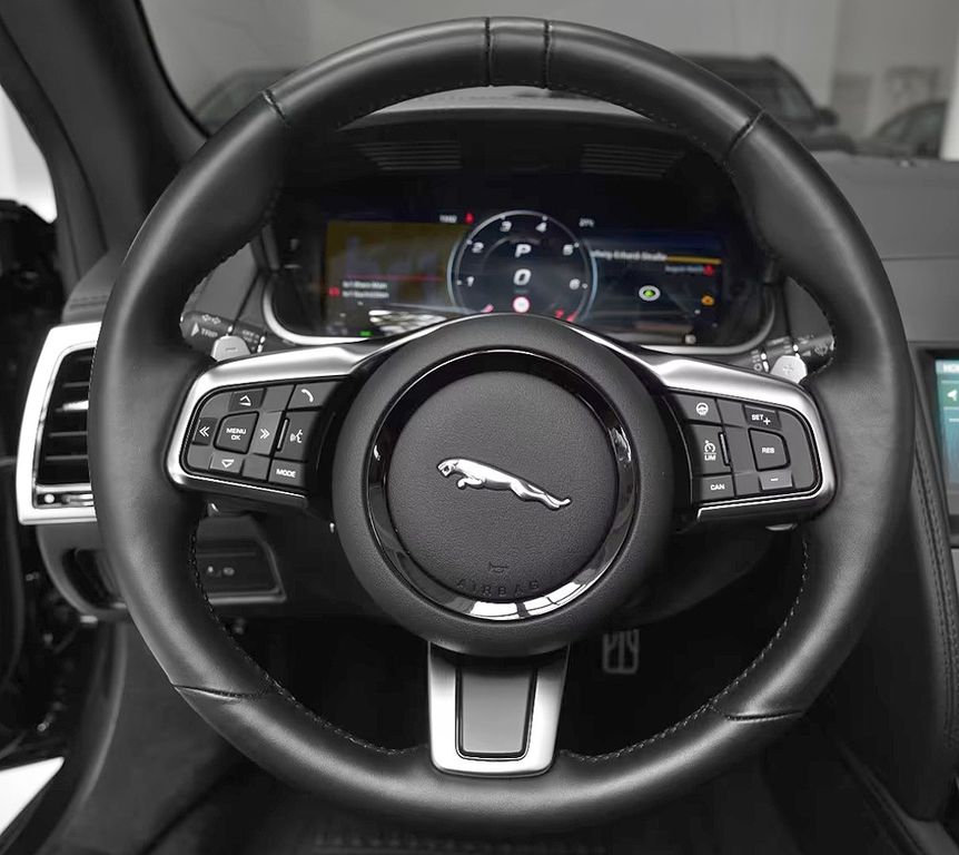 Jaguar F-Type 2022