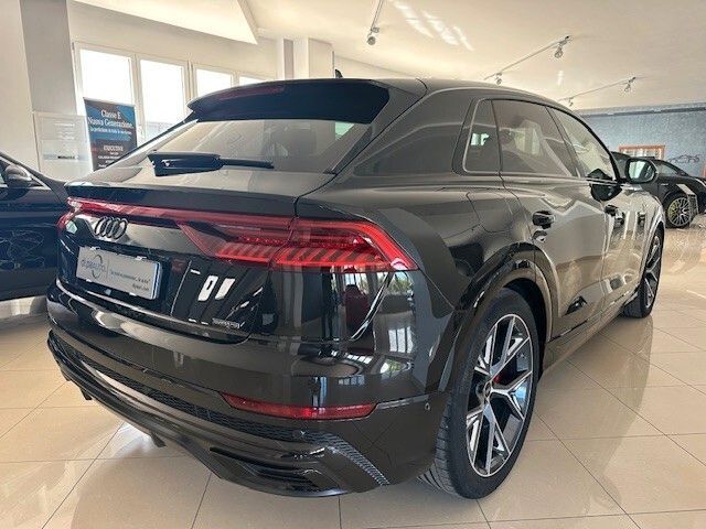 Audi Q8 2023