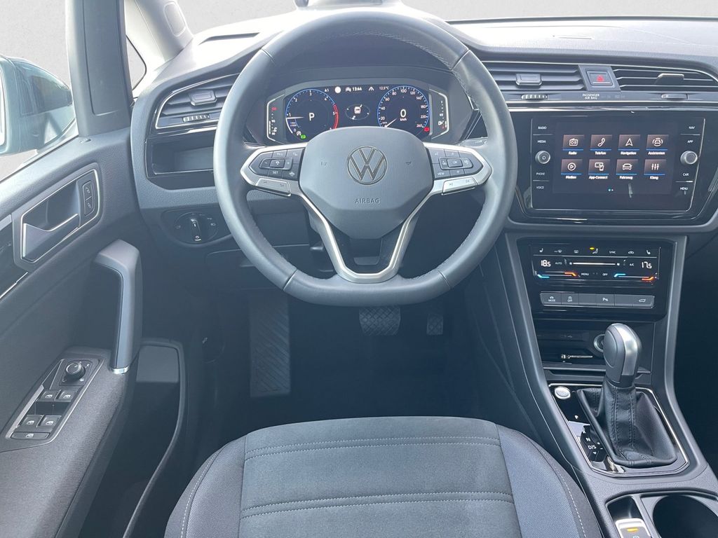 Volkswagen Touran 2025
