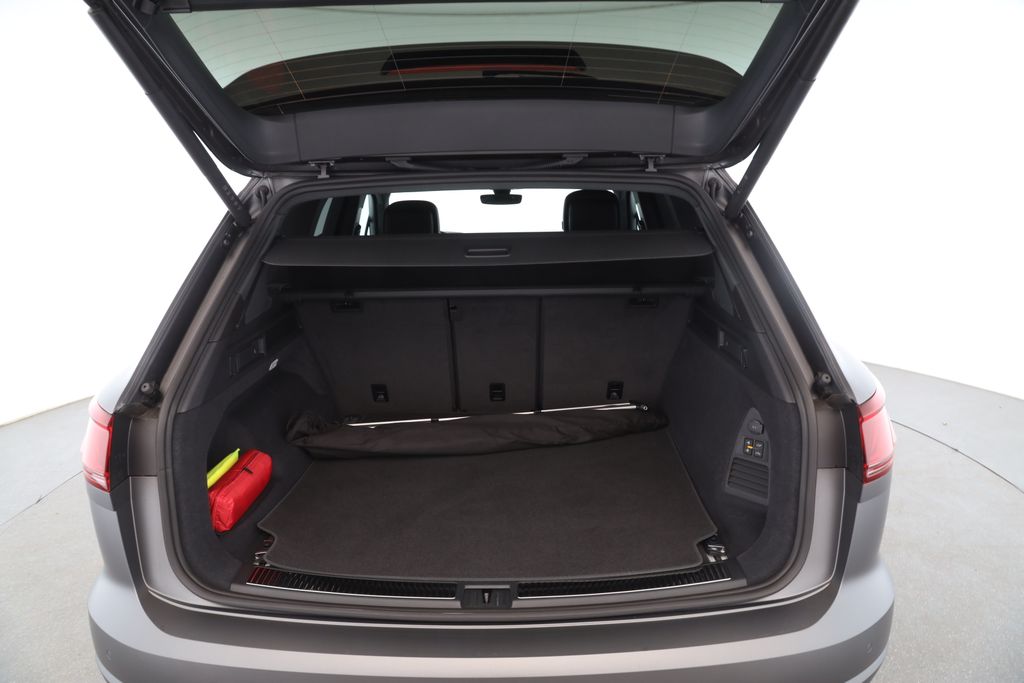 Volkswagen Touareg 2025