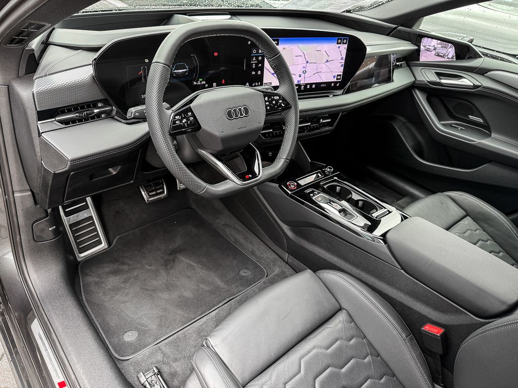 Audi S6 e-tron 2025