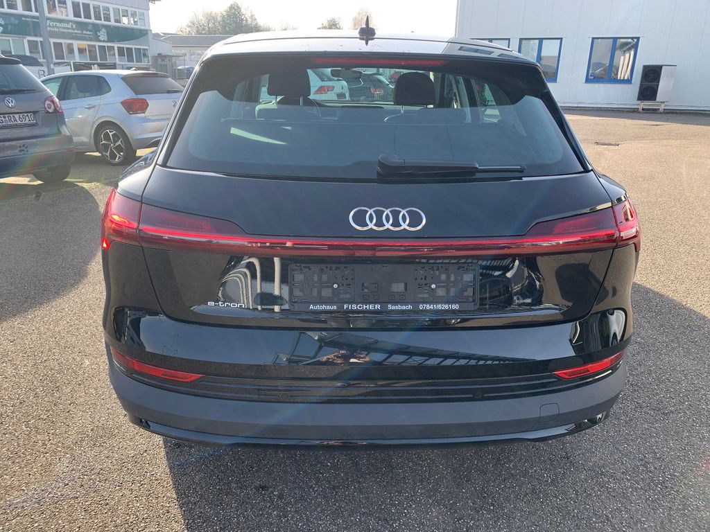 Audi e-tron 2022