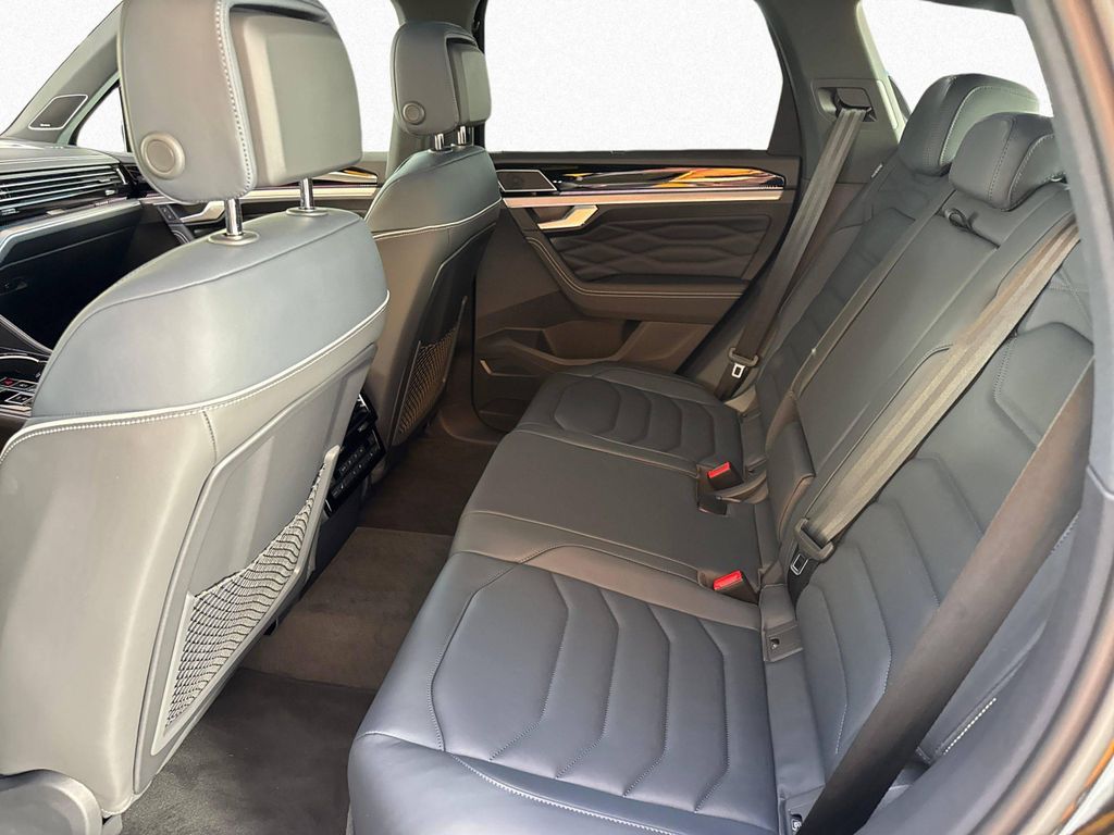 Volkswagen Touareg 2025