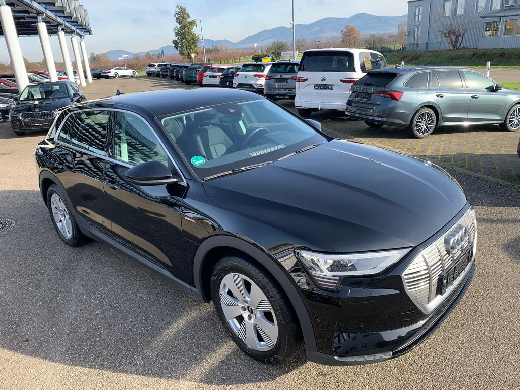 Audi e-tron 2022