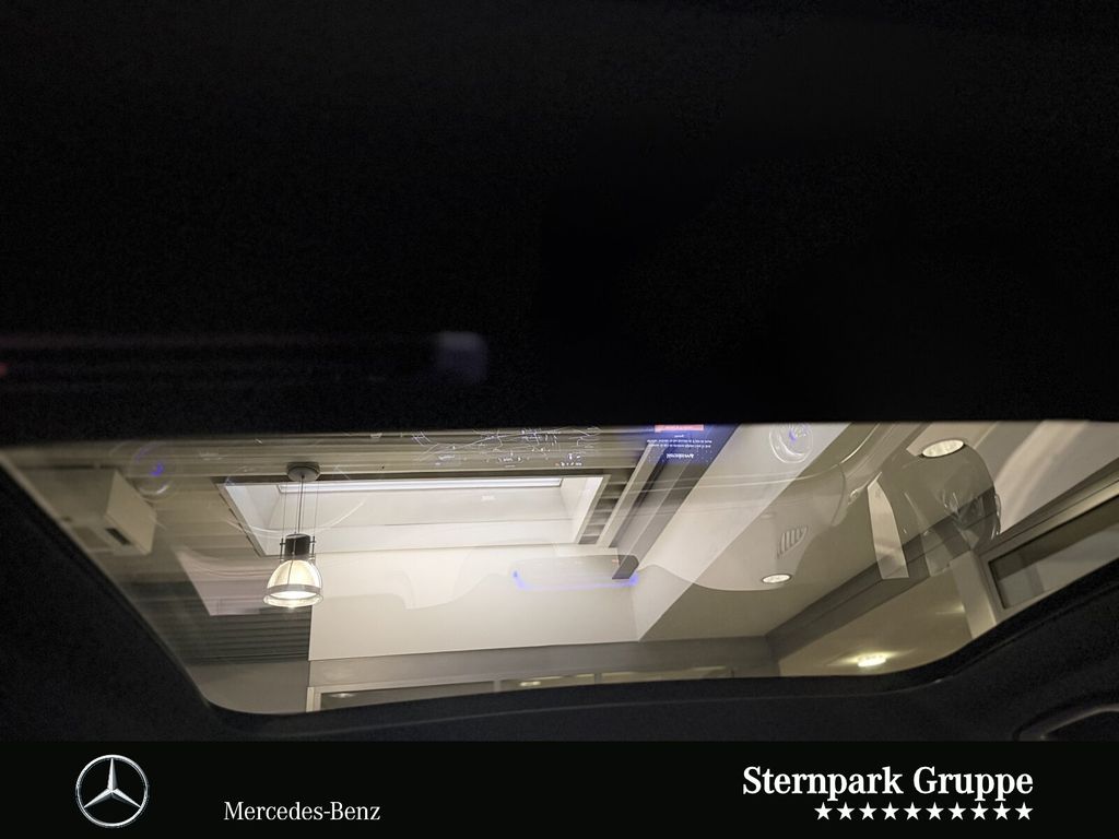 Mercedes-Benz EQS SUV 2023