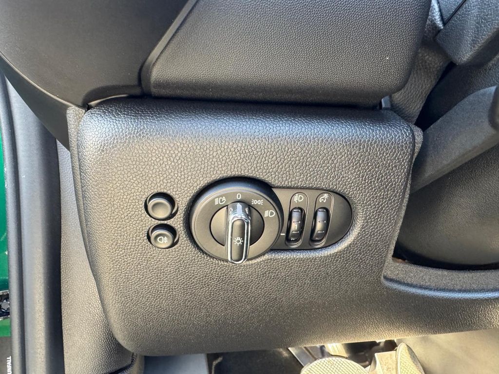 MINI Cooper Cabrio 2022