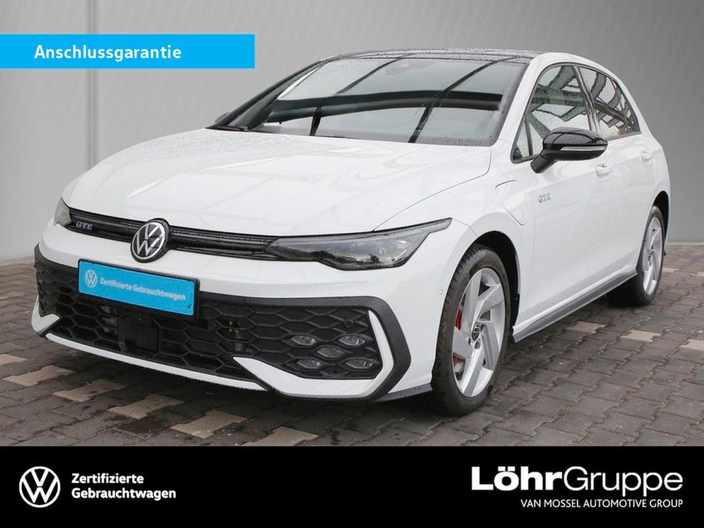 Volkswagen Golf 2025