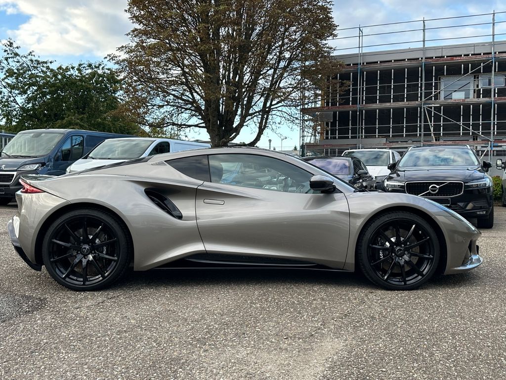 Lotus Emira 2023