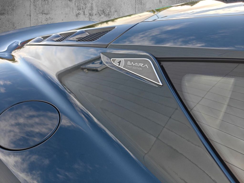 Lotus Emira 2023