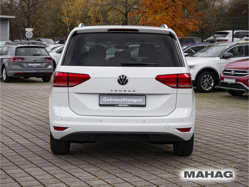 Volkswagen Touran 2021