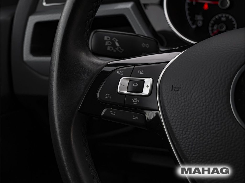 Volkswagen Touran 2021