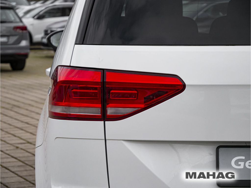 Volkswagen Touran 2021