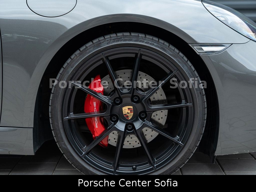 Porsche Cayman 2024