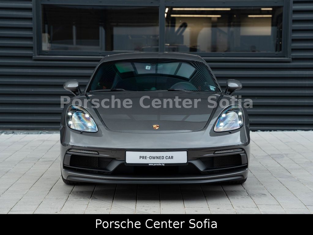 Porsche Cayman 2024
