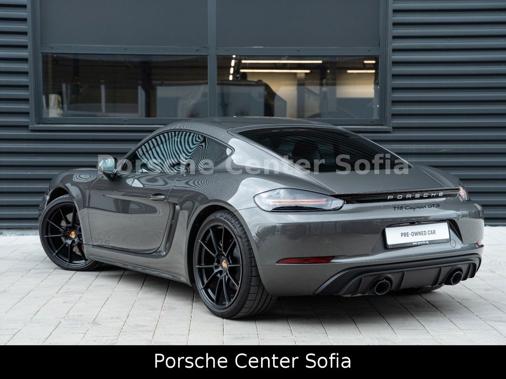 Porsche Cayman 2024