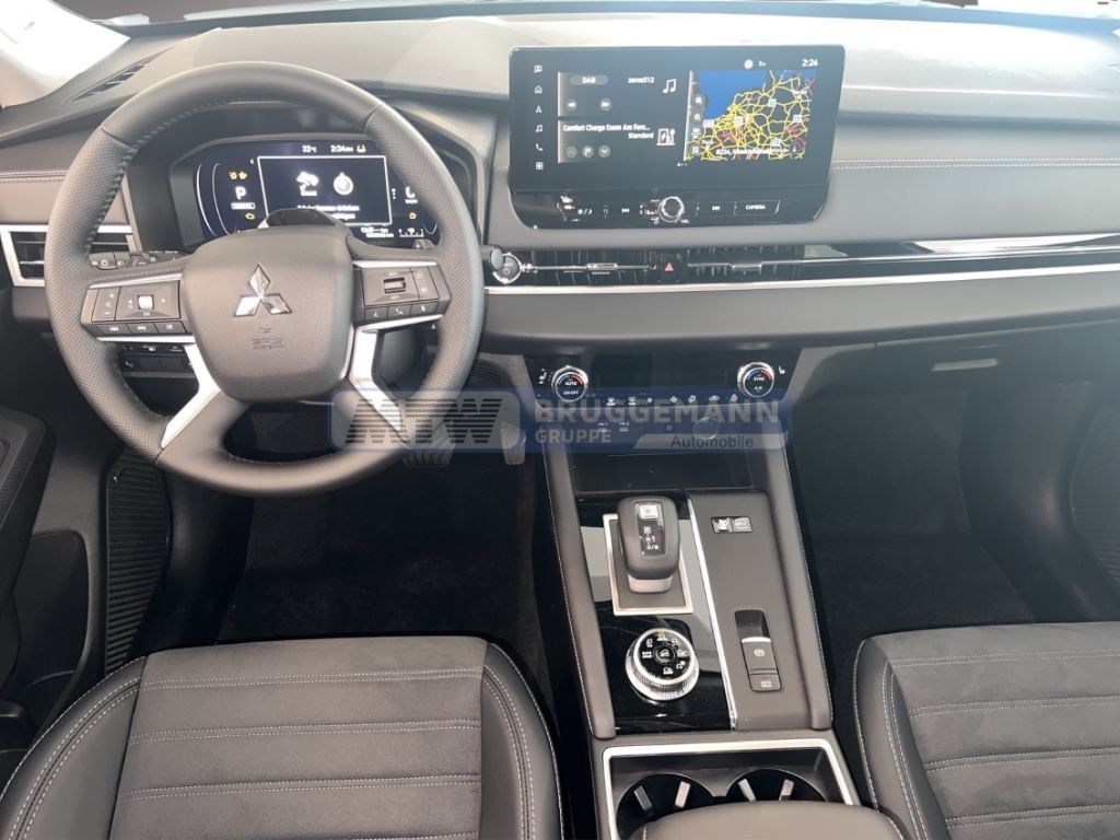 Mitsubishi Plug-in Hybrid Outlander