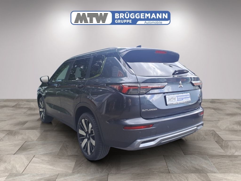 Mitsubishi Plug-in Hybrid Outlander