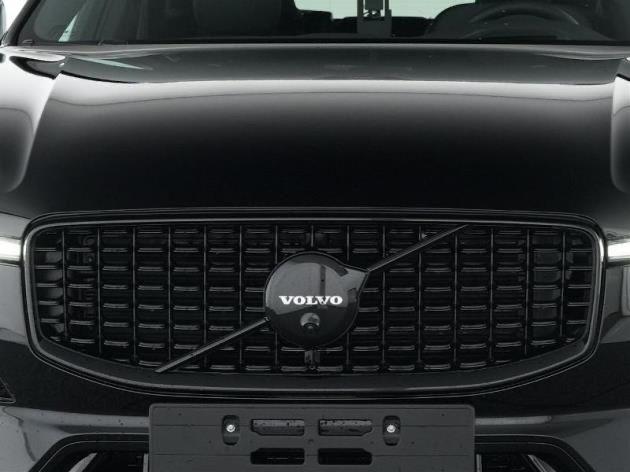 Volvo XC60 2025