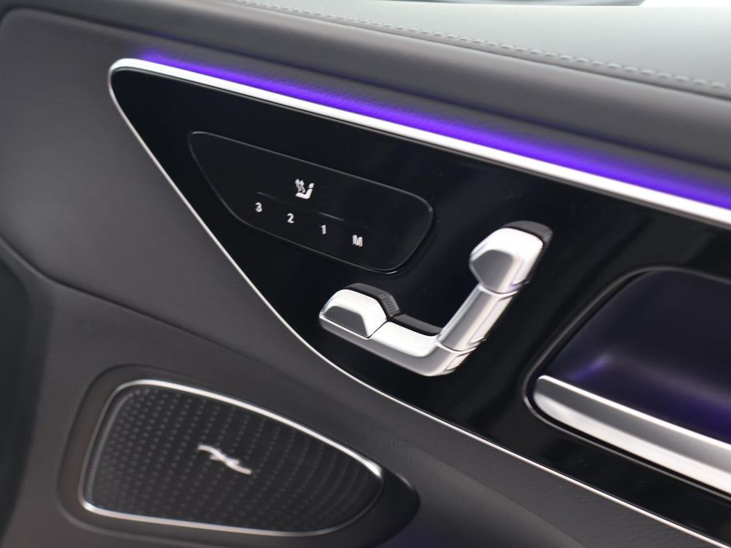 Mercedes-Benz C 220 2025