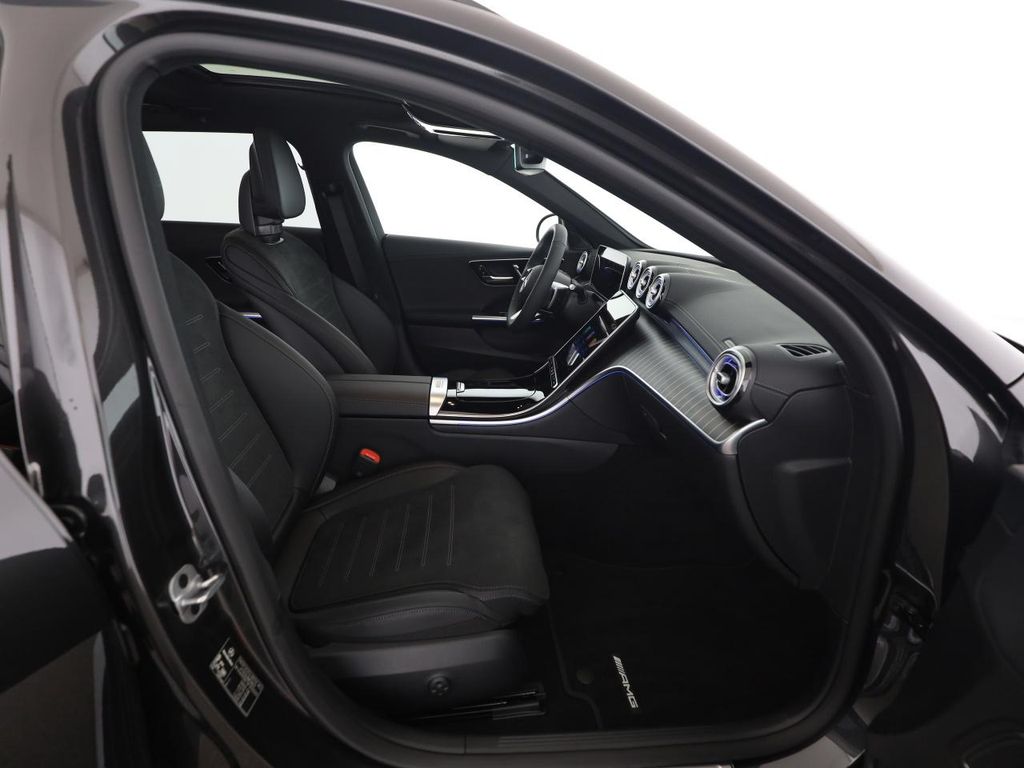 Mercedes-Benz C 220 2025