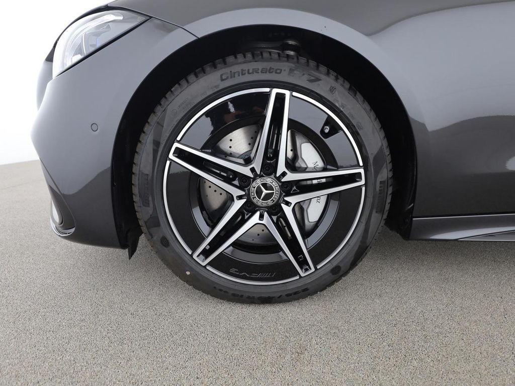 Mercedes-Benz C 220 2025