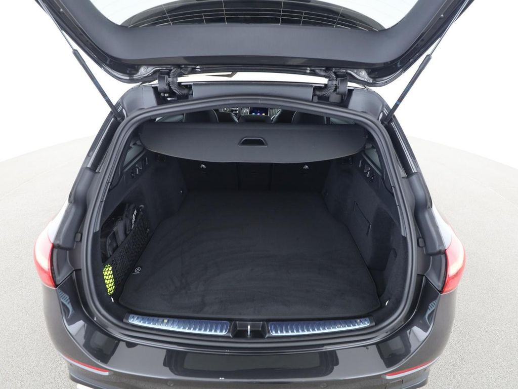 Mercedes-Benz C 220 2025