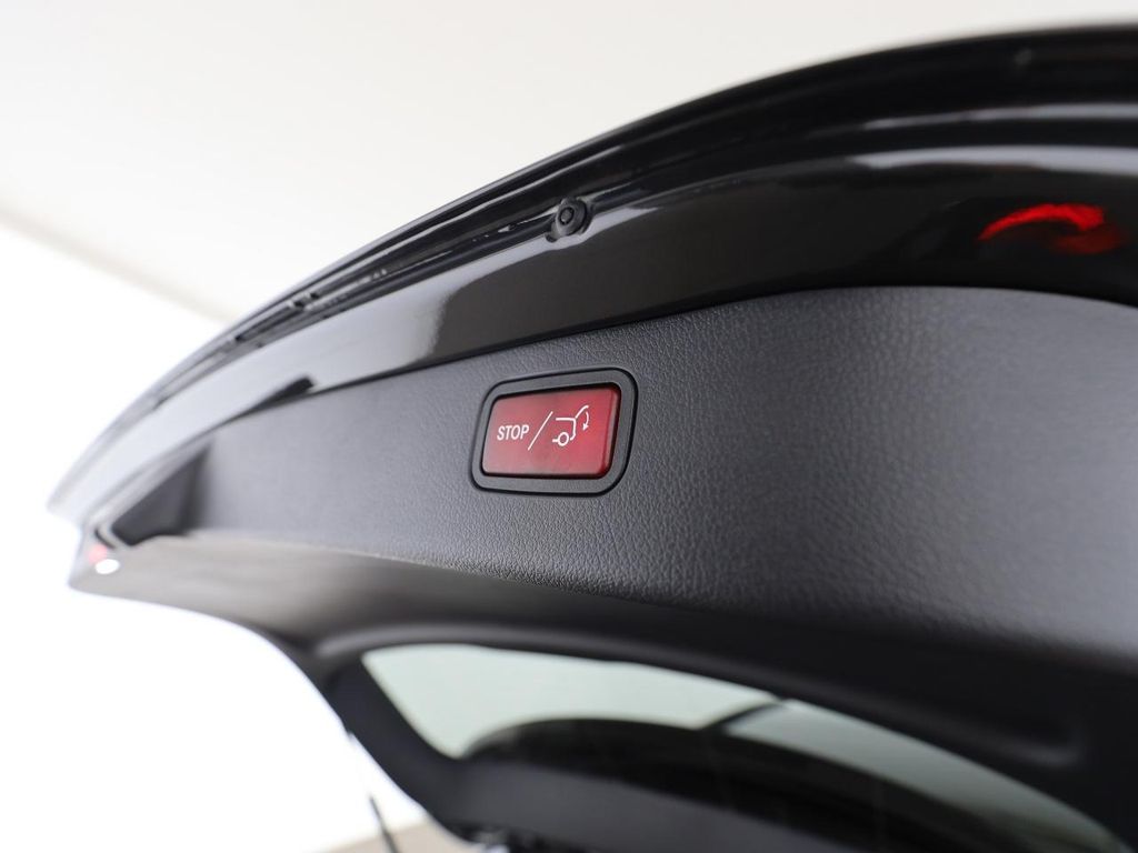 Mercedes-Benz C 220 2025