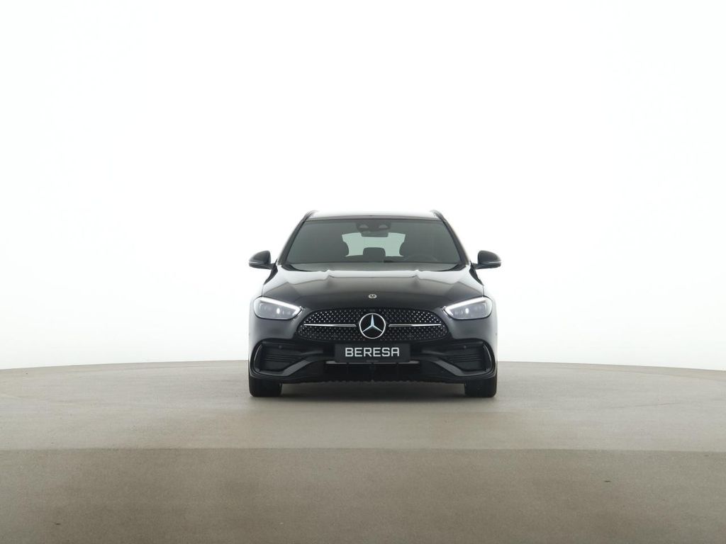 Mercedes-Benz C 220 2025