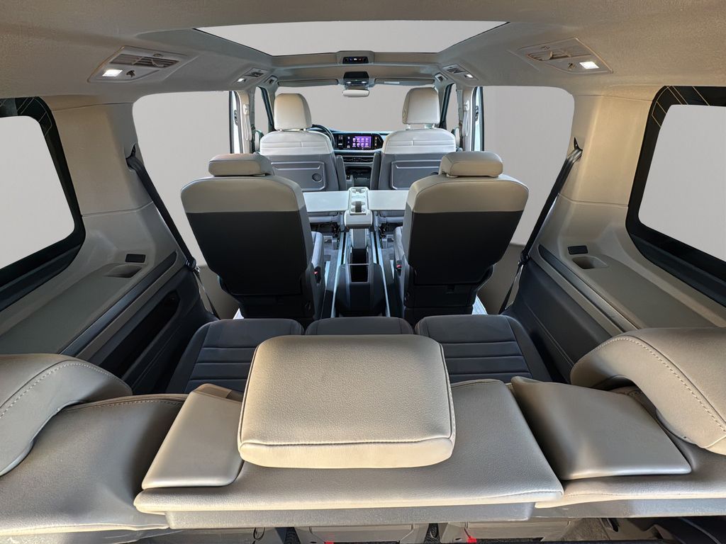 Volkswagen T7 Multivan 2023