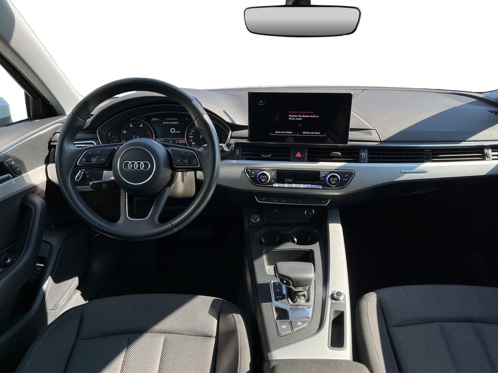 Audi A4 2022