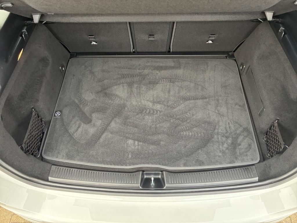 Mercedes-Benz B 200 2024