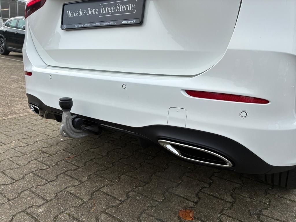 Mercedes-Benz B 200 2024