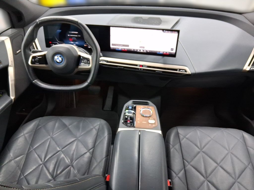BMW iX 2023