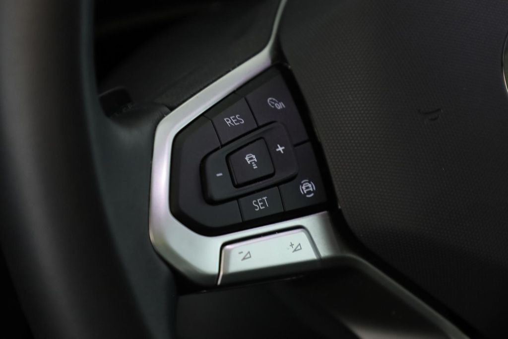 Volkswagen Touran 2025