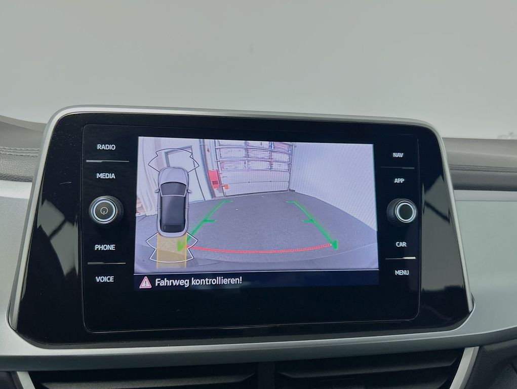 Volkswagen T-Roc 2023