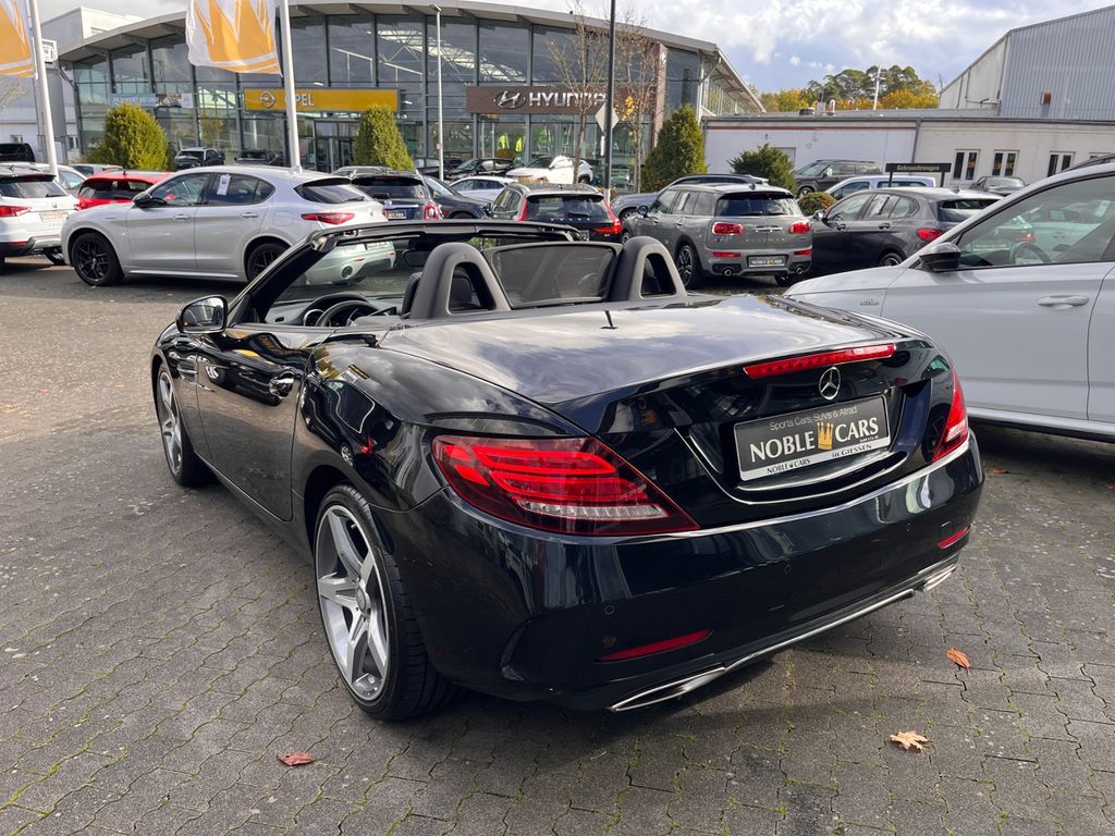 Mercedes-Benz SLC 300 2016