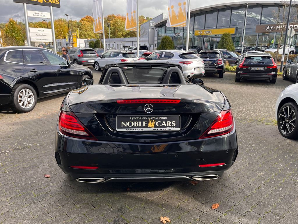 Mercedes-Benz SLC 300 2016
