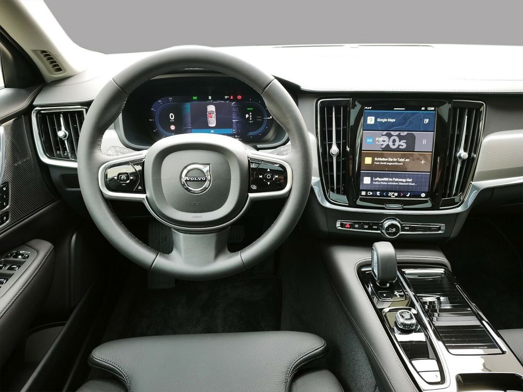 Volvo S90 2025